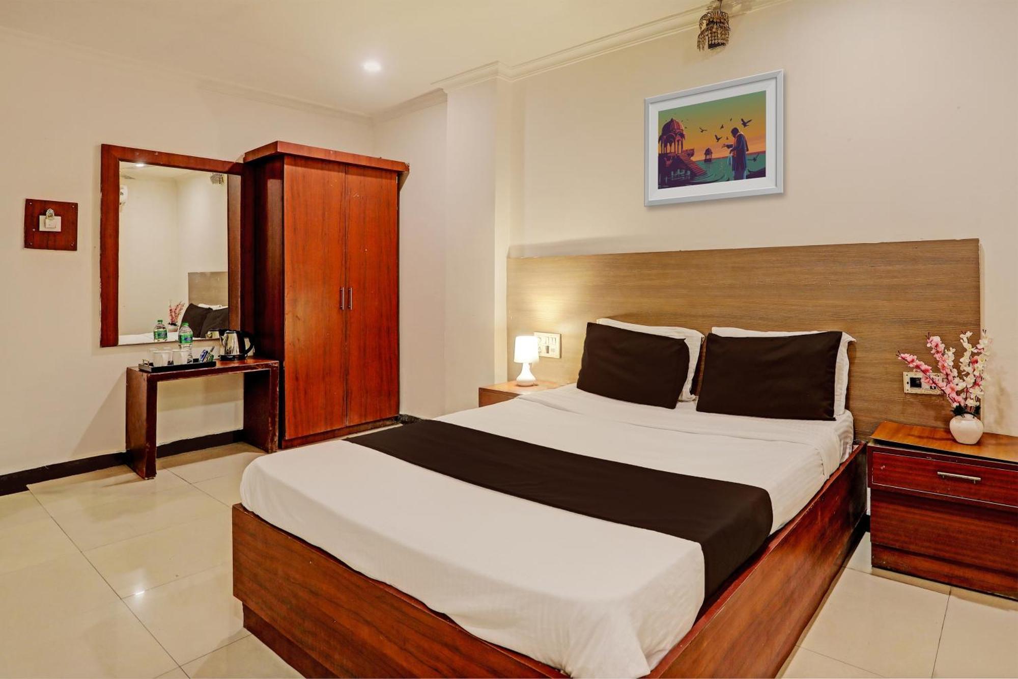Hotel O 14726 Hotel Vaishnavi Park Secundurabad Esterno foto