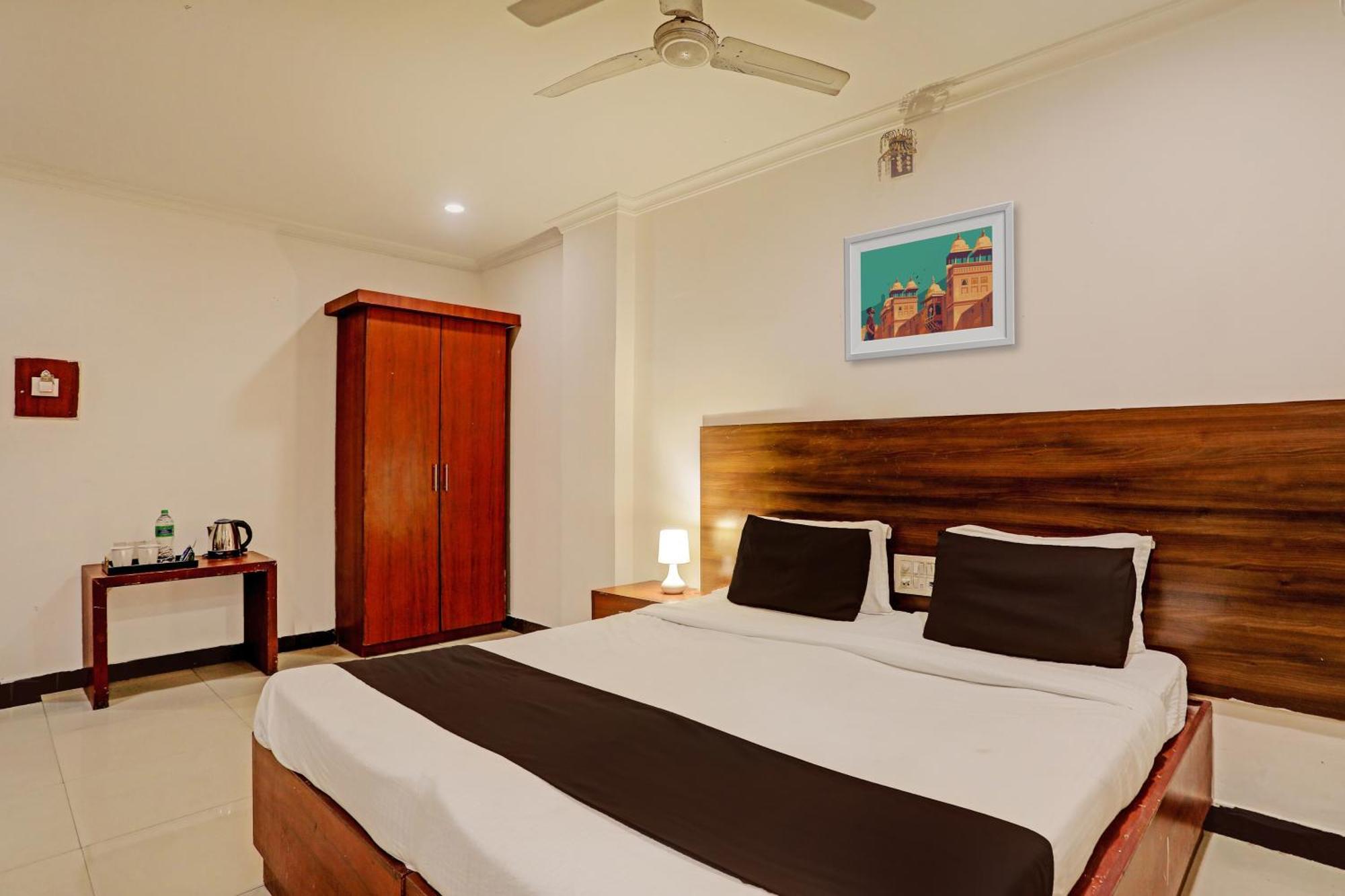 Hotel O 14726 Hotel Vaishnavi Park Secundurabad Esterno foto